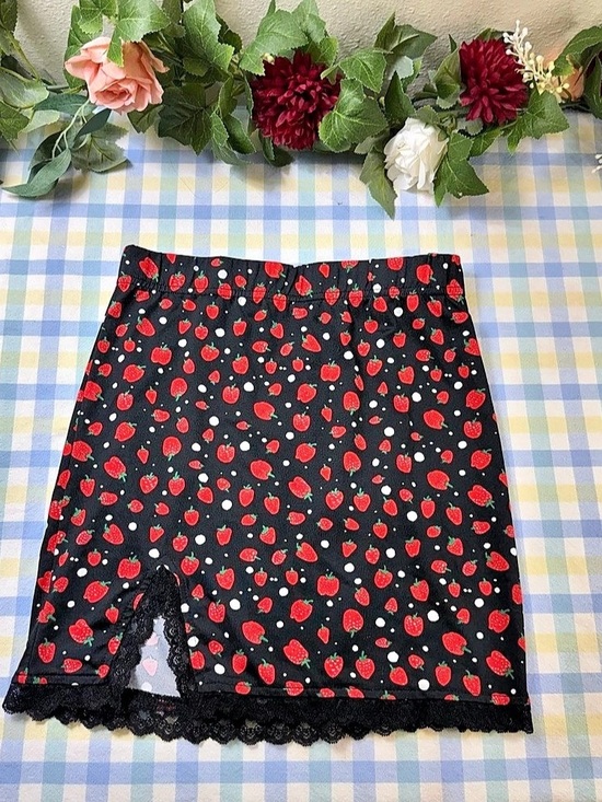 SHEIN Dresses & Skirts - SHEIN Strawberry Print Lace Trim Skirt Small Black & Red